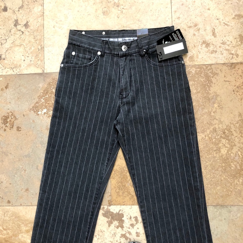 INTERNATIONAL LAUNDRY denim jean black grey stripe 32 cotton spandex